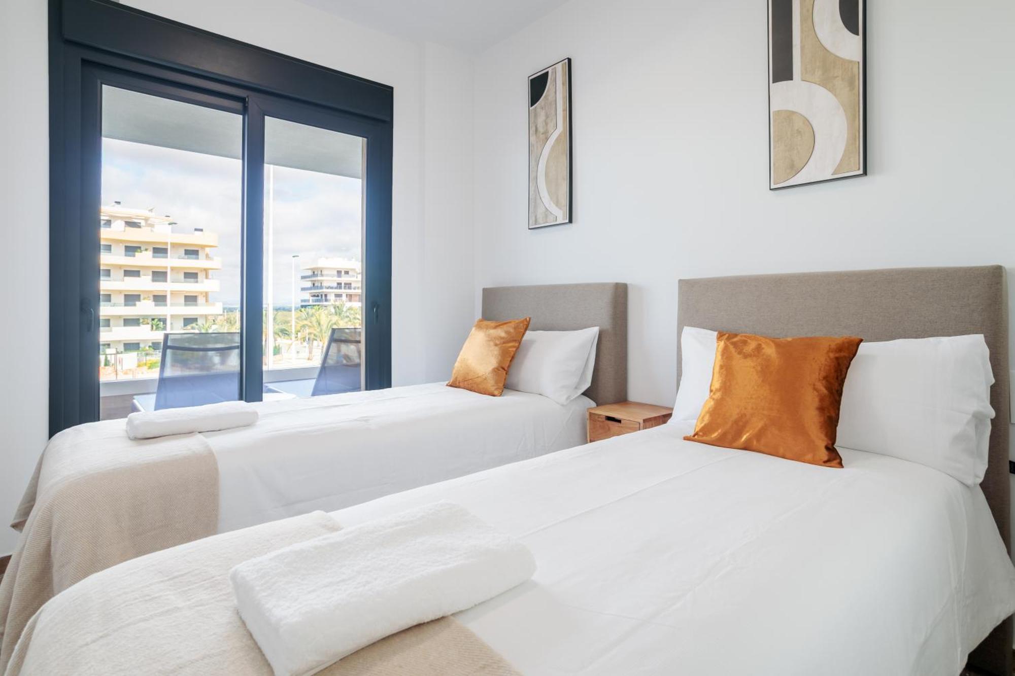 Arenales Terrace Refugee New Apartment With Pool And Gym Arenales del Sol Exterior foto