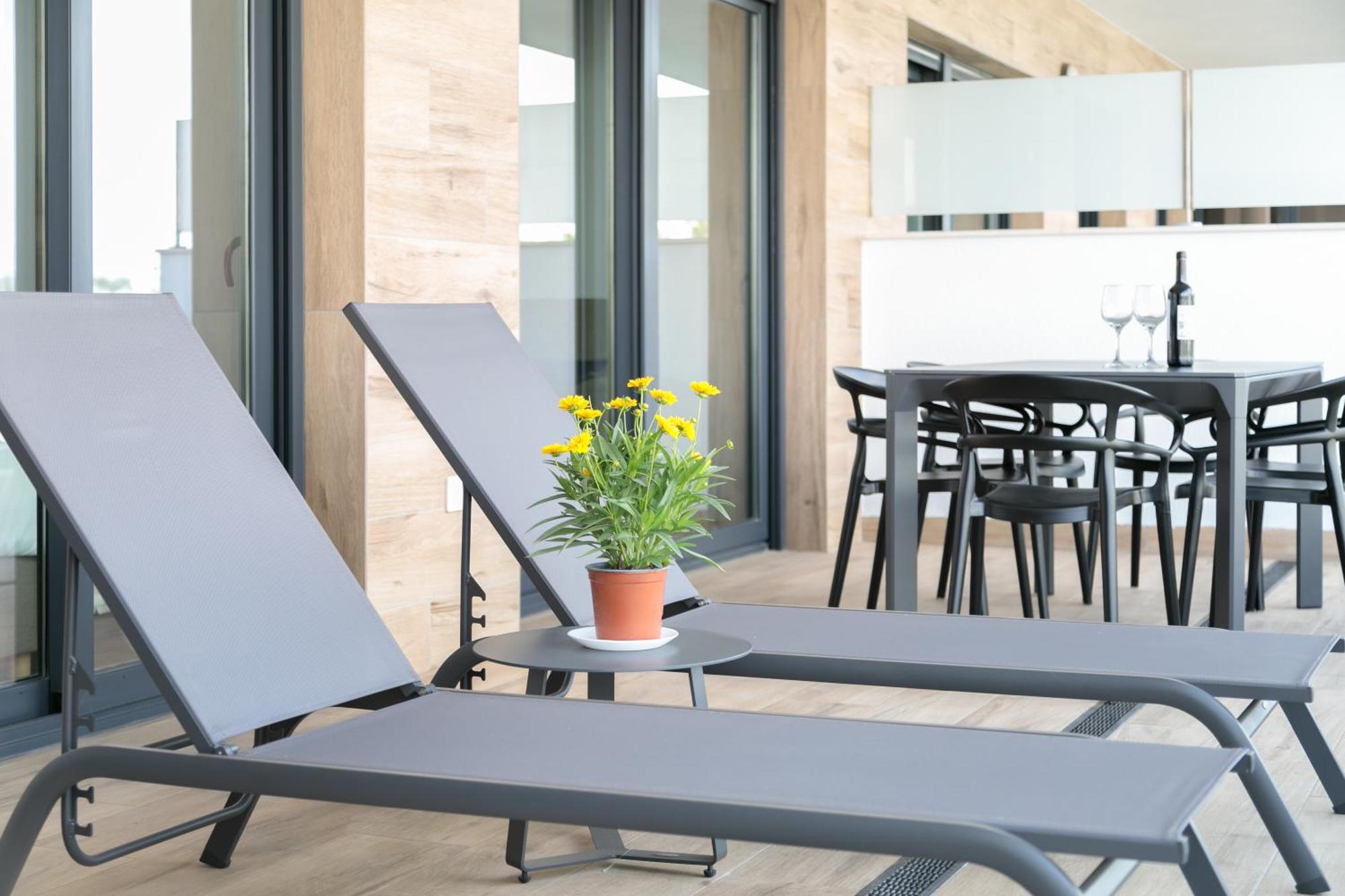 Arenales Terrace Refugee New Apartment With Pool And Gym Arenales del Sol Exterior foto